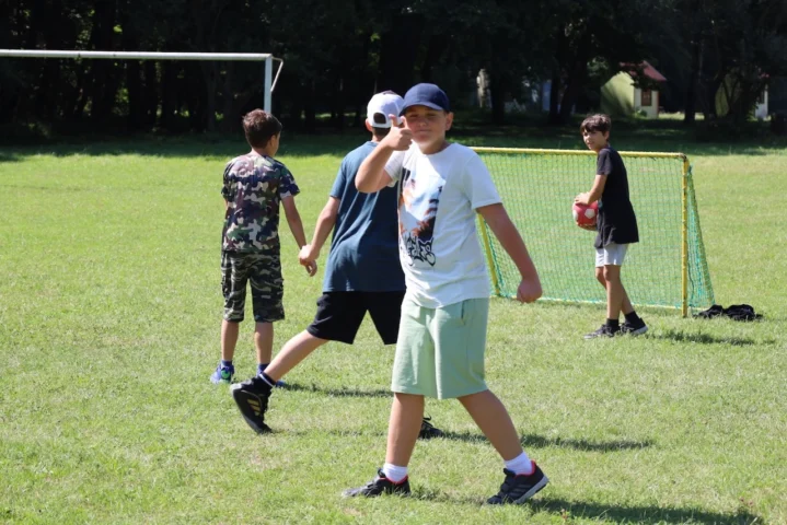 deti v letnom tábore Fantázia – 2. fantastický turnus 2026, 4. deň, Fantastické kluby dopoludnia – fotka 15 z 73
