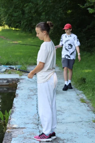 deti v letnom tábore Fantázia – 2. fantastický turnus 2026, 4. deň, Fantastické kluby dopoludnia – fotka 35 z 73