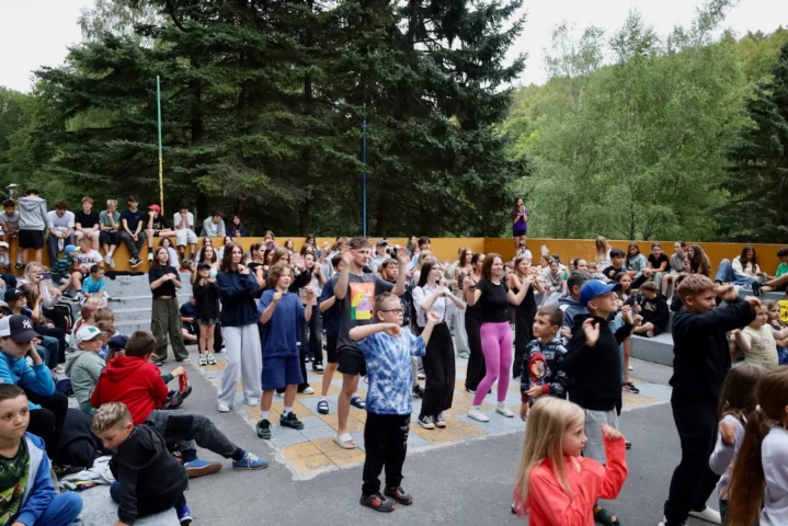 deti v letnom tábore Fantázia – 2. fantastický turnus 2026, 6. deň, Gala – fotka 52 z 84