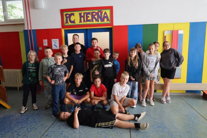 deti v letnom tábore Fantázia – 2. fantastický turnus 2026, 6. deň, Fantastické kluby dopoludnia – fotka 22 z 83
