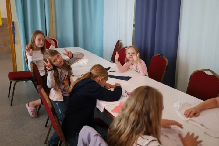 deti v letnom tábore Fantázia – 2. fantastický turnus 2026, 6. deň, Fantastické kluby dopoludnia – fotka 3 z 83