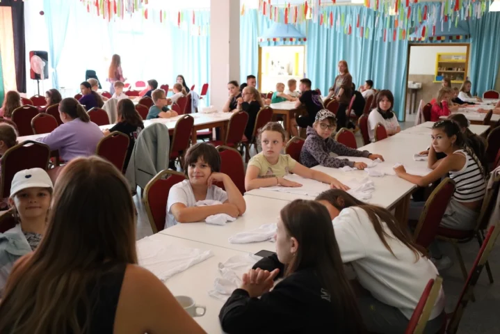 deti v letnom tábore Fantázia – 2. fantastický turnus 2026, 6. deň, Fantastické kluby dopoludnia – fotka 2 z 83