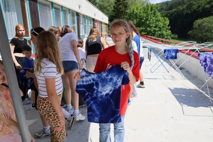 deti v letnom tábore Fantázia – 2. fantastický turnus 2026, 6. deň, Fantastické kluby dopoludnia – fotka 60 z 83