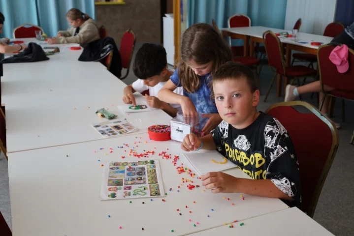 deti v letnom tábore Fantázia – 2. fantastický turnus 2026, 7. deň, Fantastické kluby dopoludnia – fotka 57 z 112