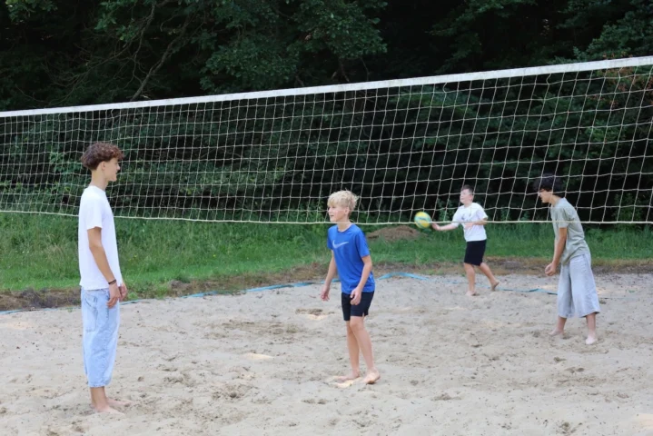 deti v letnom tábore Fantázia – 2. fantastický turnus 2026, 7. deň, Fantastické kluby dopoludnia – fotka 22 z 112