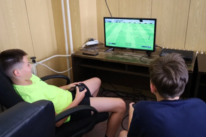deti v letnom tábore Fantázia – 2. fantastický turnus 2026, 7. deň, Fantastické kluby dopoludnia – fotka 47 z 112