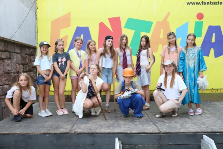 deti v letnom tábore Fantázia – 2. fantastický turnus 2026, 5. deň, Fantastické kluby popoludní – fotka 61 z 72