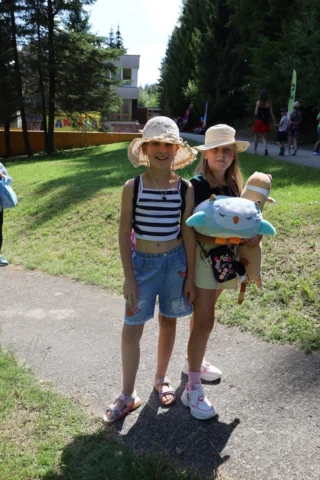 deti v letnom tábore Fantázia – 2. fantastický turnus 2026, 1. deň, Príchod – fotka 83 z 118