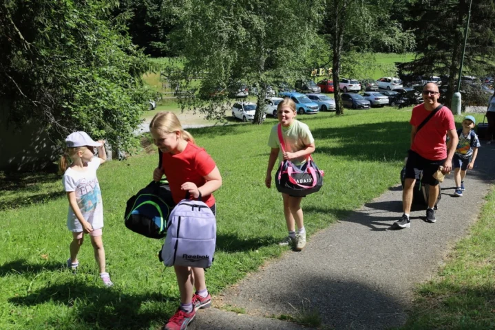 deti v letnom tábore Fantázia – 2. fantastický turnus 2026, 1. deň, Príchod – fotka 92 z 118