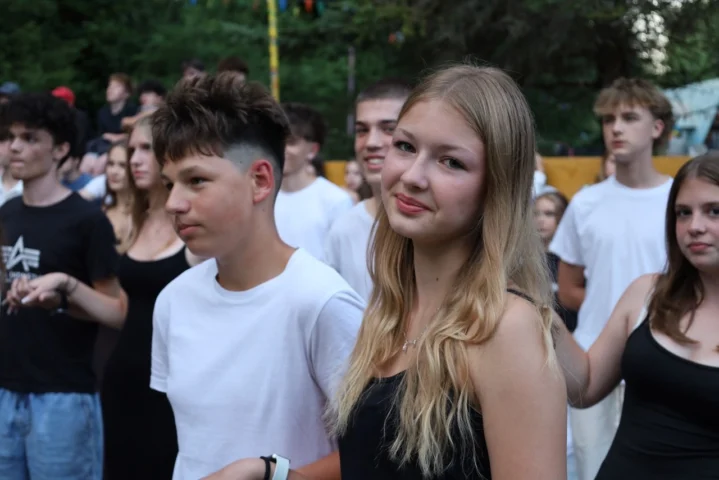deti v letnom tábore Fantázia – 2. fantastický turnus 2026, 3. deň, Let's dance – fotka 26 z 103