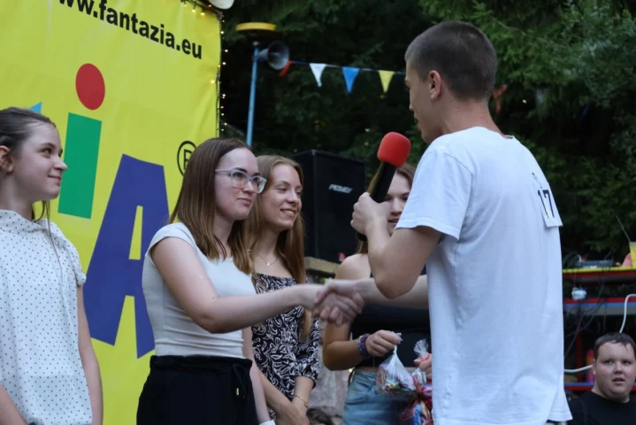 deti v letnom tábore Fantázia – 2. fantastický turnus 2026, 3. deň, Let's dance – fotka 7 z 103