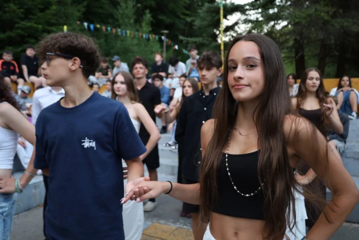 deti v letnom tábore Fantázia – 2. fantastický turnus 2026, 3. deň, Let's dance – fotka 54 z 103