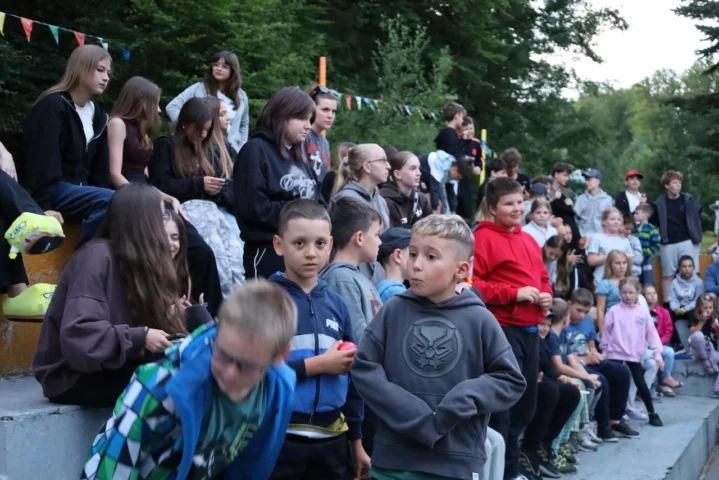 deti v letnom tábore Fantázia – 2. fantastický turnus 2026, 3. deň, Let's dance – fotka 93 z 103