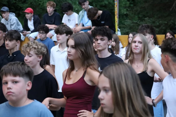 deti v letnom tábore Fantázia – 2. fantastický turnus 2026, 3. deň, Let's dance – fotka 47 z 103