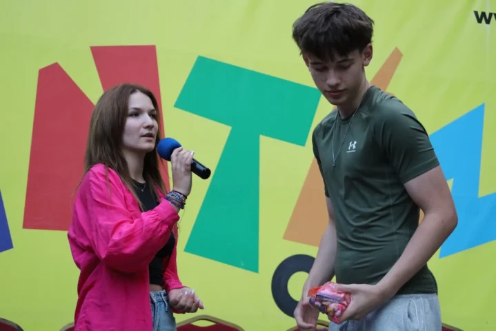 deti v letnom tábore Fantázia – 2. fantastický turnus 2026, 3. deň, Let's dance – fotka 59 z 103