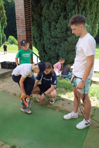 deti v letnom tábore Fantázia – 2. fantastický turnus 2026, 3. deň, Fantastické kluby dopoludnia – fotka 44 z 86