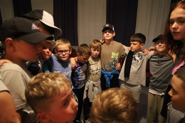deti v letnom tábore Fantázia – 2. fantastický turnus 2026, 9. deň, Rozlúčka – fotka 102 z 121