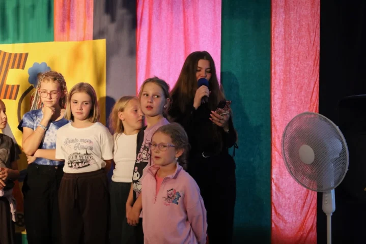 deti v letnom tábore Fantázia – 2. fantastický turnus 2026, 9. deň, Rozlúčka – fotka 15 z 121