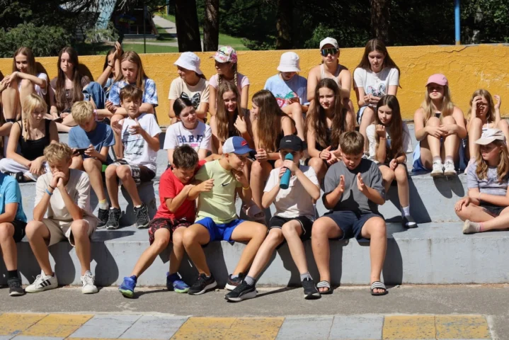 deti v letnom tábore Fantázia – 2. fantastický turnus 2026, 9. deň, Fantastický jarmok – fotka 27 z 160