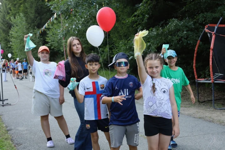 deti v letnom tábore Fantázia – 2. fantastický turnus 2026, 9. deň, Fantastický jarmok – fotka 152 z 160