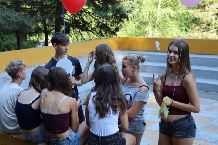 deti v letnom tábore Fantázia – 2. fantastický turnus 2026, 9. deň, Fantastický jarmok – fotka 141 z 160