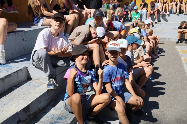 deti v letnom tábore Fantázia – 2. fantastický turnus 2026, 9. deň, Fantastický jarmok – fotka 30 z 160