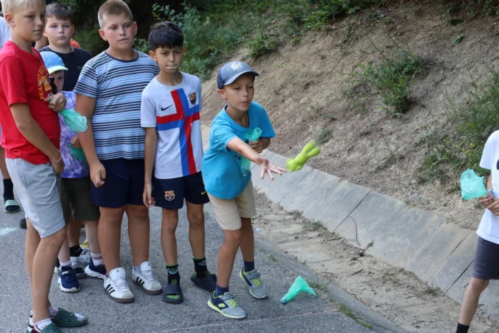 deti v letnom tábore Fantázia – 2. fantastický turnus 2026, 9. deň, Fantastický jarmok – fotka 60 z 160