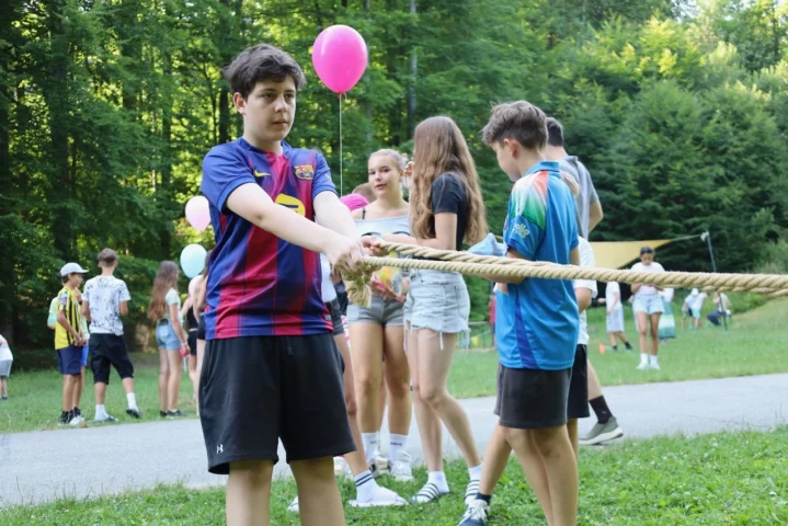 deti v letnom tábore Fantázia – 2. fantastický turnus 2026, 9. deň, Fantastický jarmok – fotka 114 z 160