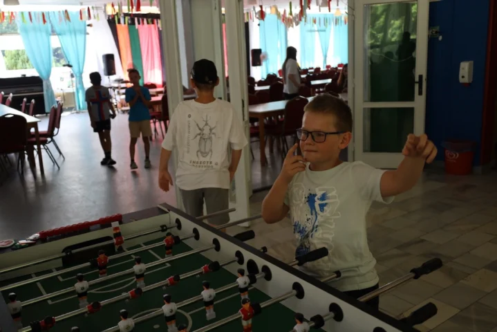 deti v letnom tábore Fantázia – 2. fantastický turnus 2026, 9. deň, Fantastické kluby dopoludnia – fotka 85 z 88