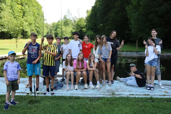 deti v letnom tábore Fantázia – 2. fantastický turnus 2026, 9. deň, Fantastické kluby dopoludnia – fotka 27 z 88