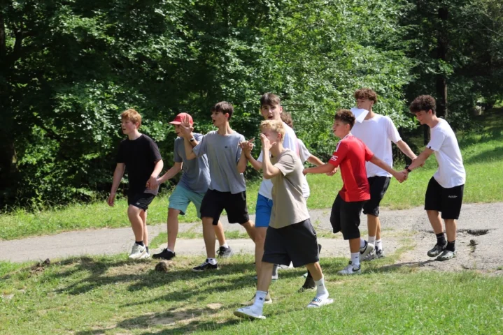 deti v letnom tábore Fantázia – 2. fantastický turnus 2026, 8. deň, Začarovaná krajina – fotka 80 z 111