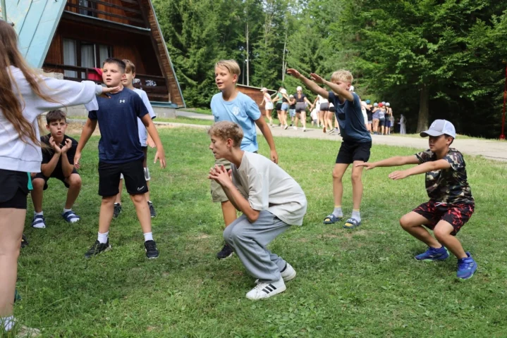 deti v letnom tábore Fantázia – 2. fantastický turnus 2026, 8. deň, Začarovaná krajina – fotka 96 z 111
