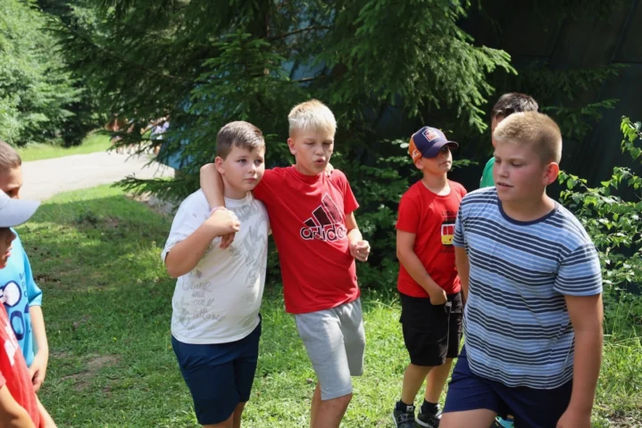 deti v letnom tábore Fantázia – 2. fantastický turnus 2026, 8. deň, Začarovaná krajina – fotka 53 z 111