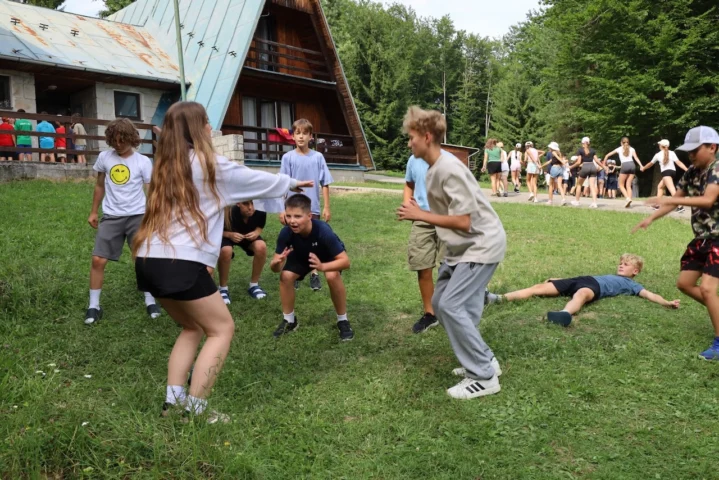 deti v letnom tábore Fantázia – 2. fantastický turnus 2026, 8. deň, Začarovaná krajina – fotka 95 z 111