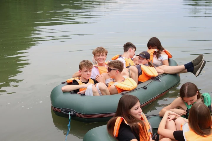 deti v letnom tábore Fantázia – 2. fantastický turnus 2026, 8. deň, Fantastické kluby popoludní – fotka 8 z 65