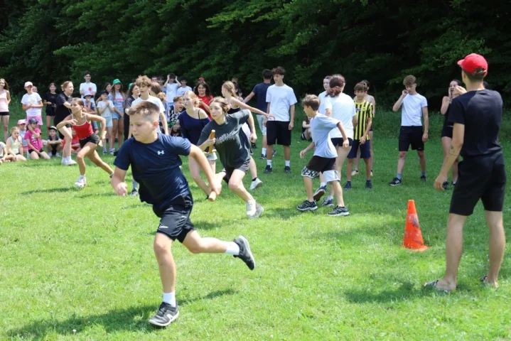 deti v letnom tábore Fantázia – 2. fantastický turnus 2026, 8. deň, Olympiáda – fotka 93 z 131